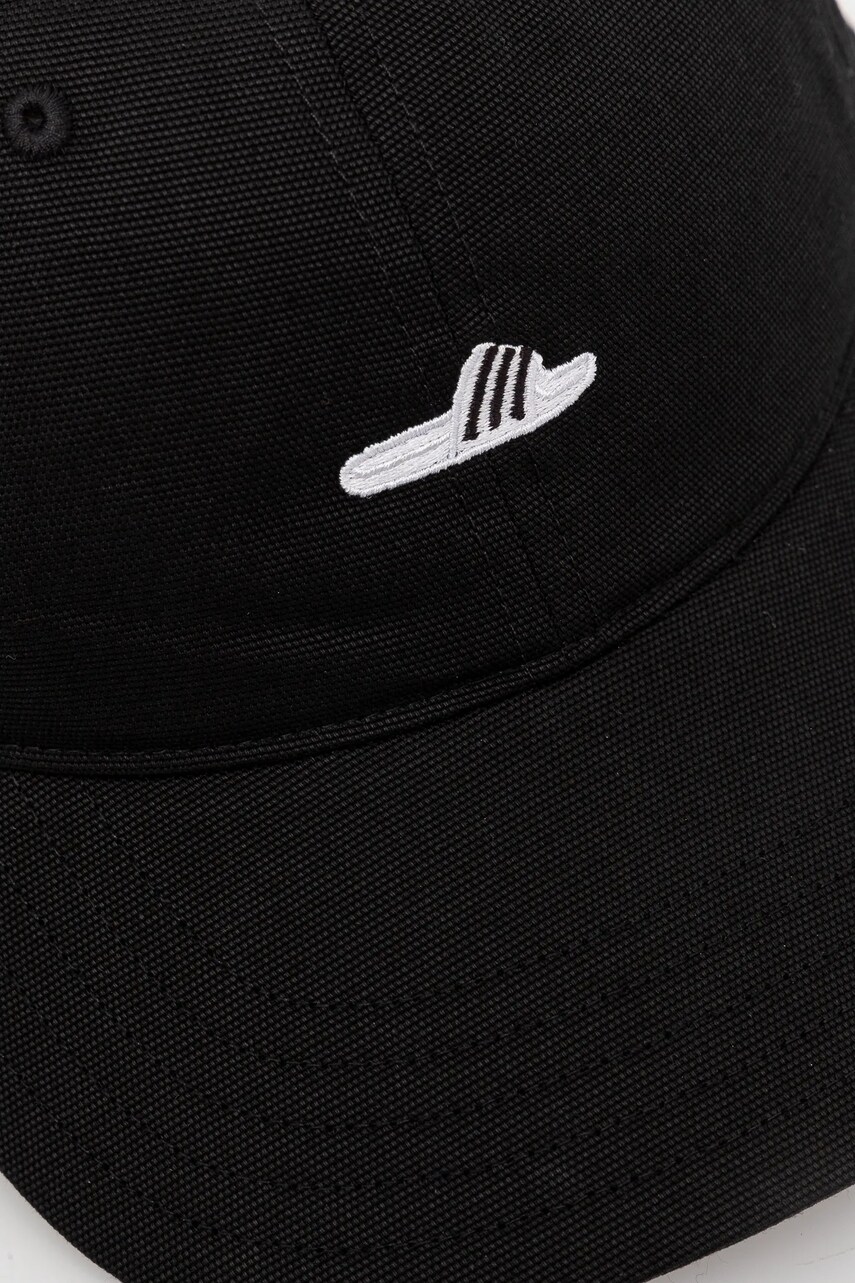 Кепка adidas DAD CAP EMBR колір чорний з аплікацією JG3657
