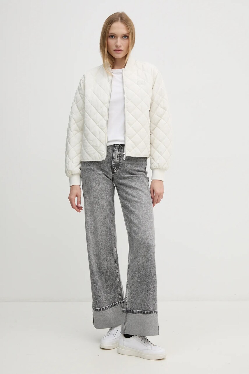 Куртка Calvin Klein Jeans жіноча колір бежевий перехідна oversize J20J224701