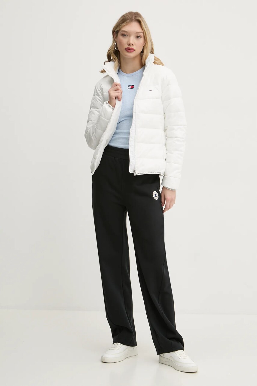 Куртка Tommy Jeans жіноча колір білий зимова DW0DW19312