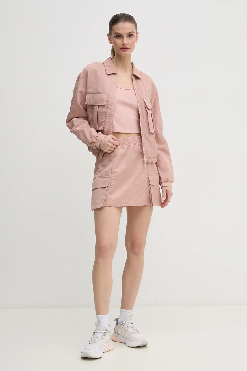Куртка Guess SYLVIE жіноча колір рожевий перехідна V5RL03 WGYB0