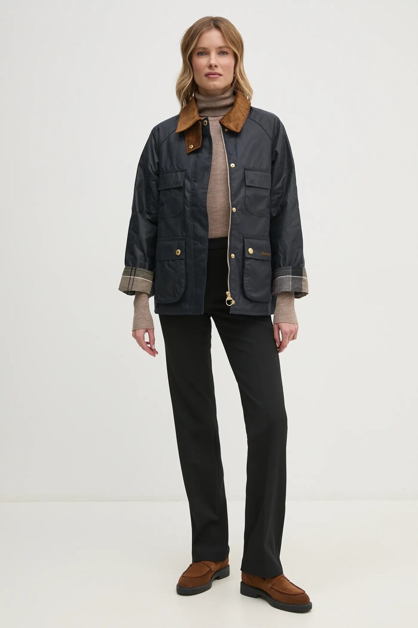 Куртка Barbour жіноча колір синій перехідна LWX1446NY71