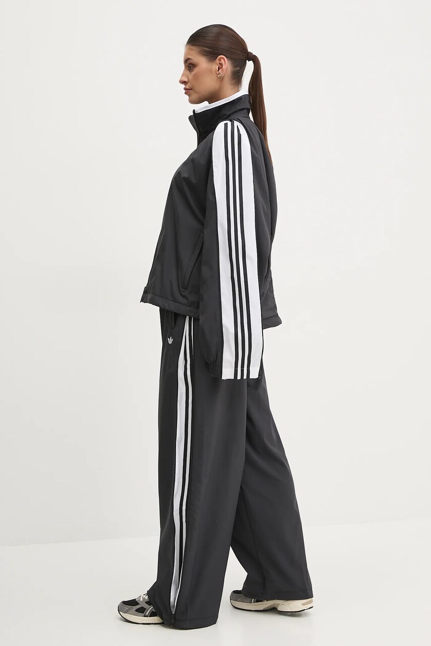 Куртка adidas Originals WOVEN TT ZIP колір чорний перехідна oversize JX9204