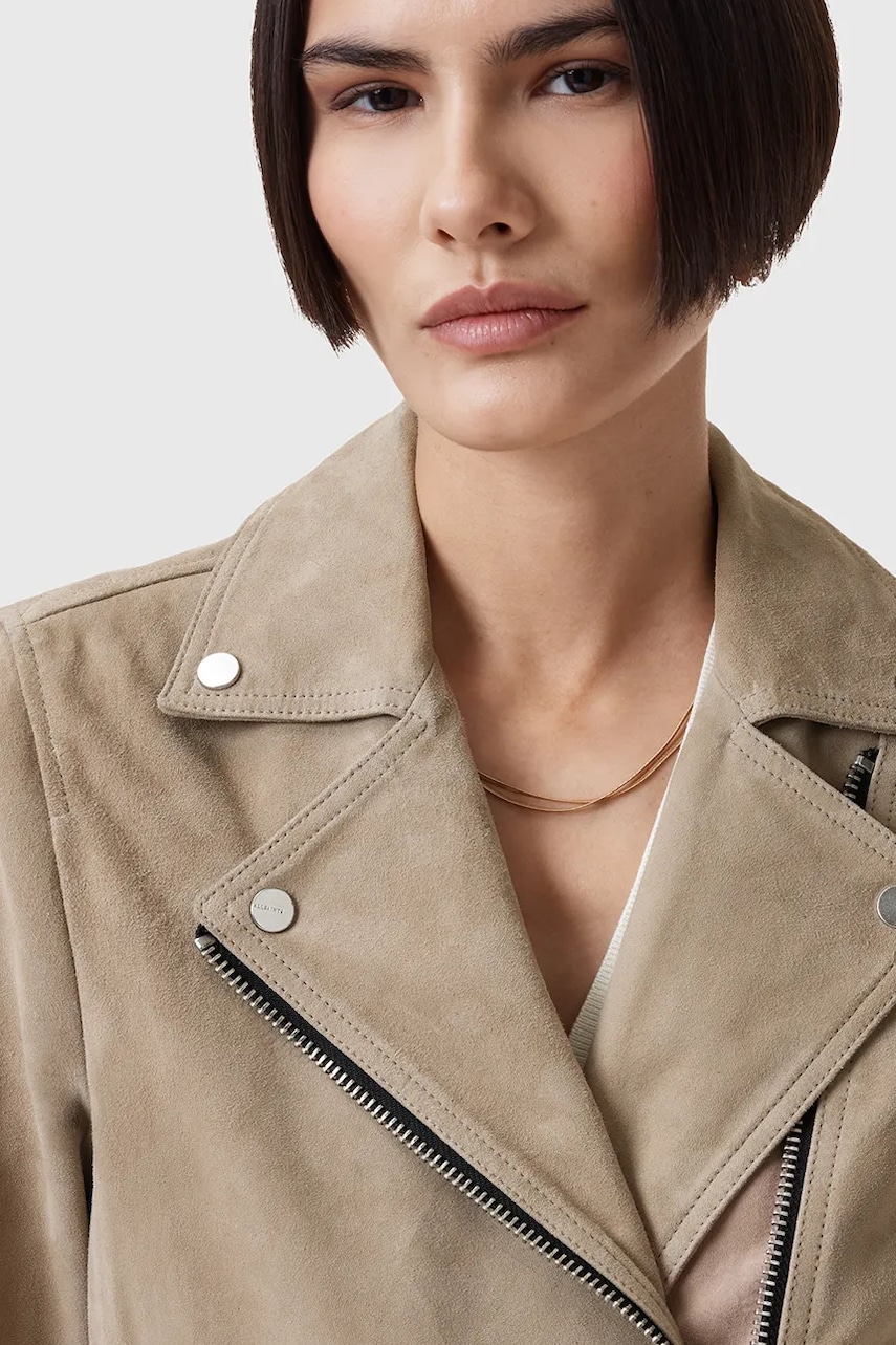 Замшева куртка AllSaints SUEDE колір бежевий перехідна W097LB