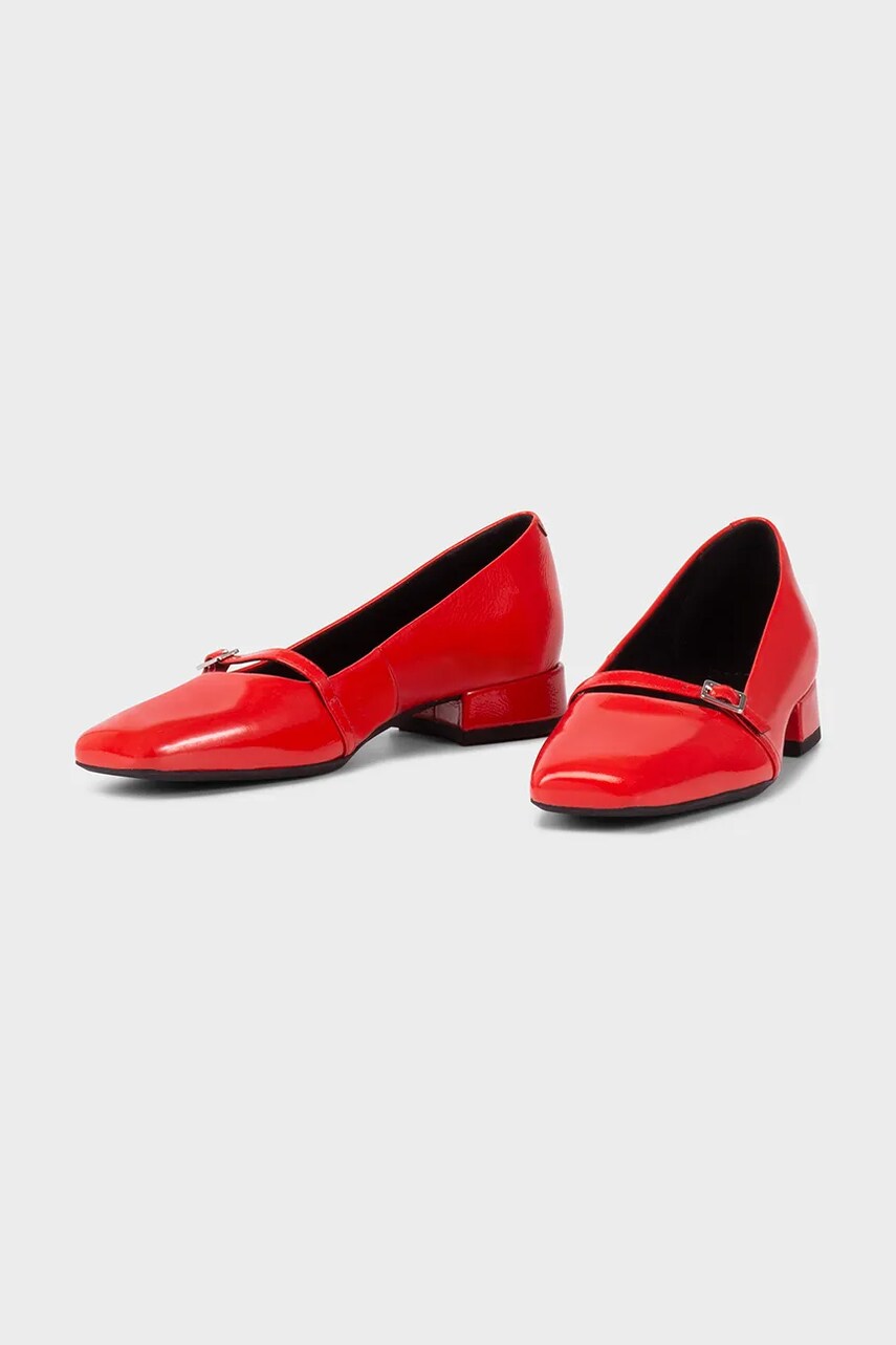 Шкіряні туфлі Vagabond Shoemakers DEBBI колір червоний каблук блок 5818-160-76