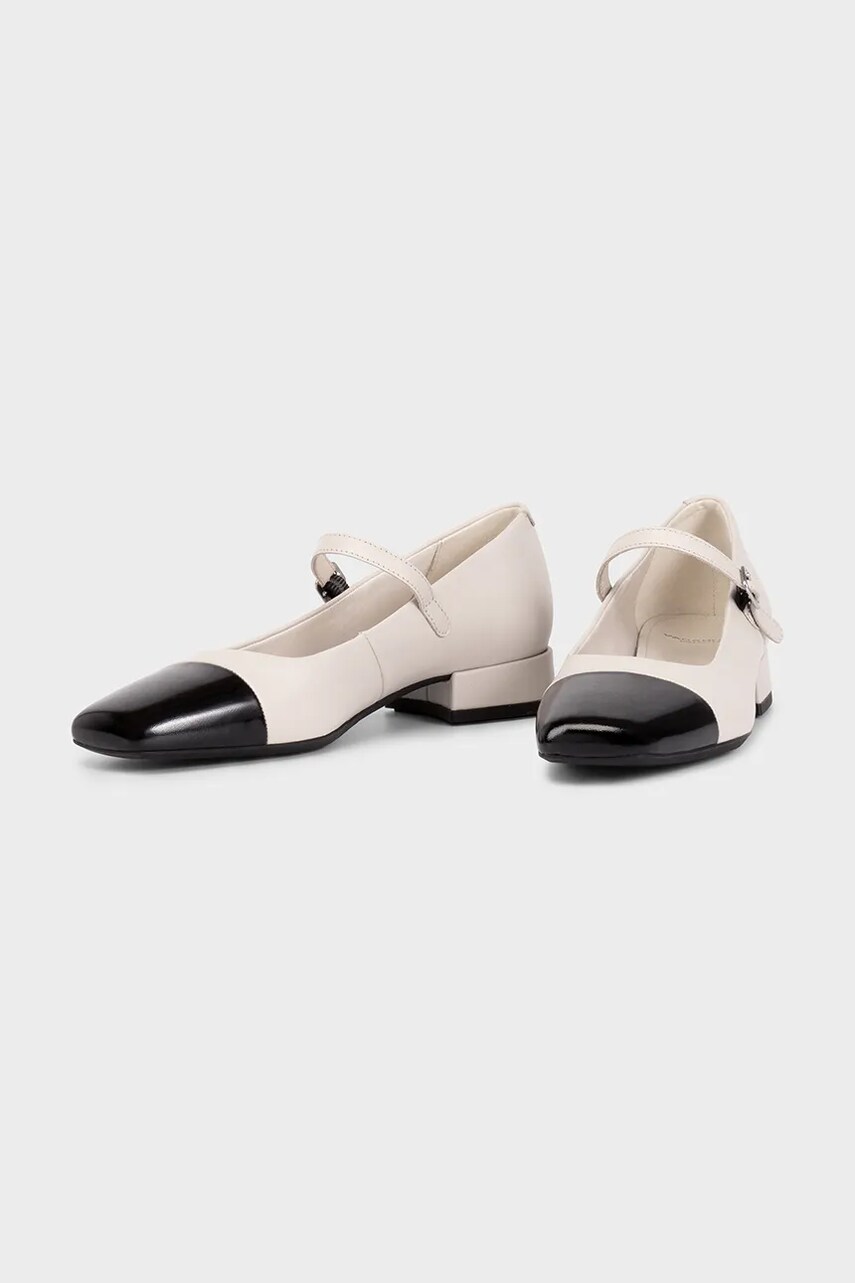 Шкіряні туфлі Vagabond Shoemakers DEBBI колір бежевий каблук блок 5918-002-91