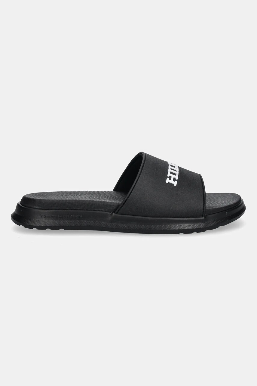 Шльопанці Tommy Hilfiger DUAL DENSITY HILFIGER POOL SLIDE чоловічі колір чорний FM0FM05430