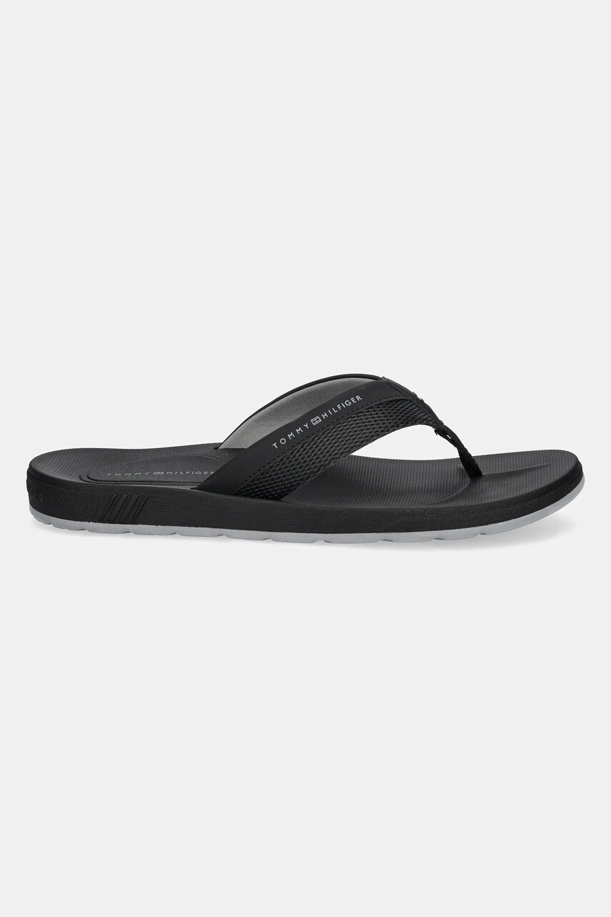 В'єтнамки Tommy Hilfiger MOLDED HILFIGER BEACH SANDAL чоловічі колір чорний FM0FM05361