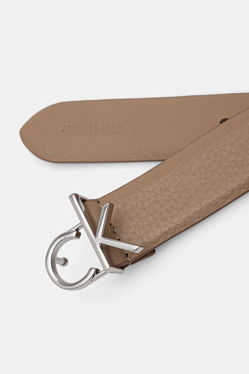 Шкіряний ремінь Calvin Klein жіночий колір бежевий K60K613073