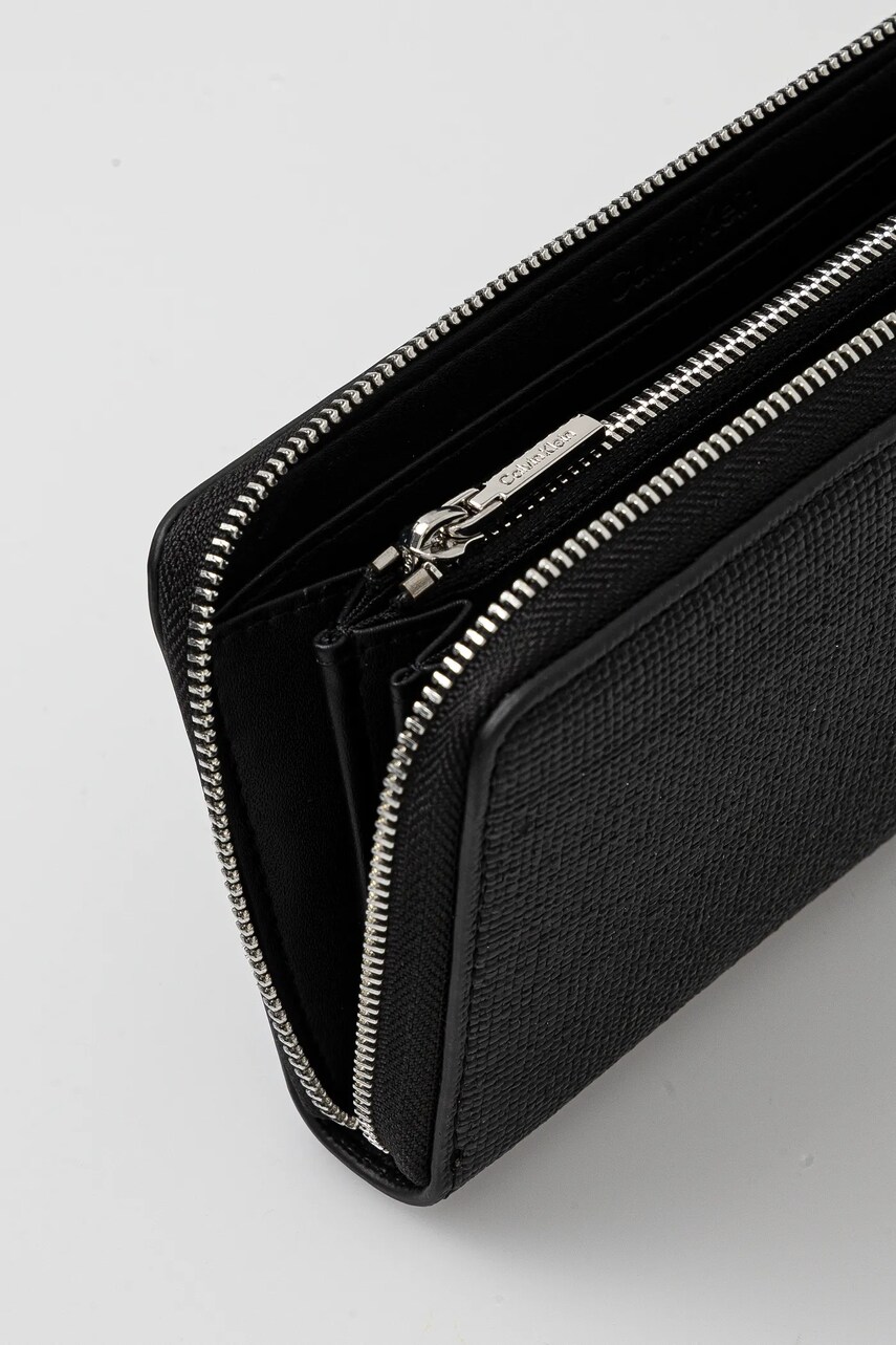 Гаманець Calvin Klein жіночий колір чорний K60K612960