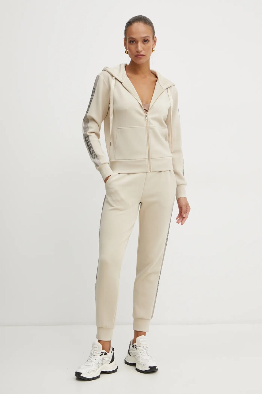 Спортивні штани Guess VICTOIRE колір бежевий з аплікацією W5RB00 KBYE2