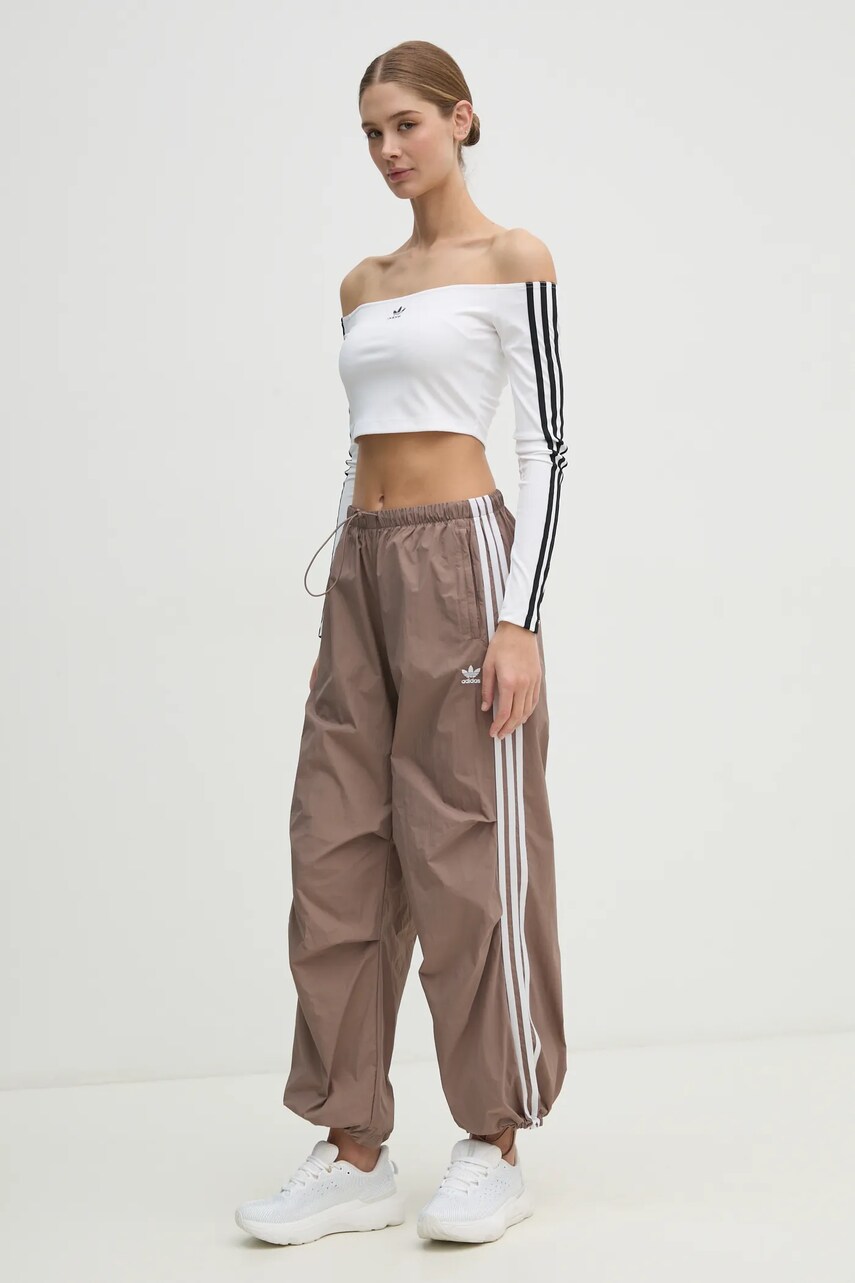 Штани adidas Originals Adicolor жіночі колір коричневий візерунок JD3126