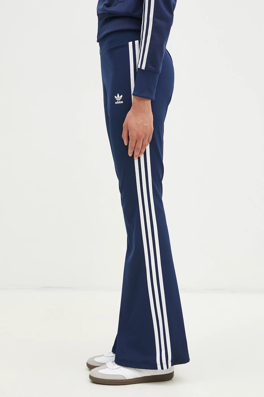 Спортивні штани adidas Originals Flared Leggings колір синій візерунок JD4602