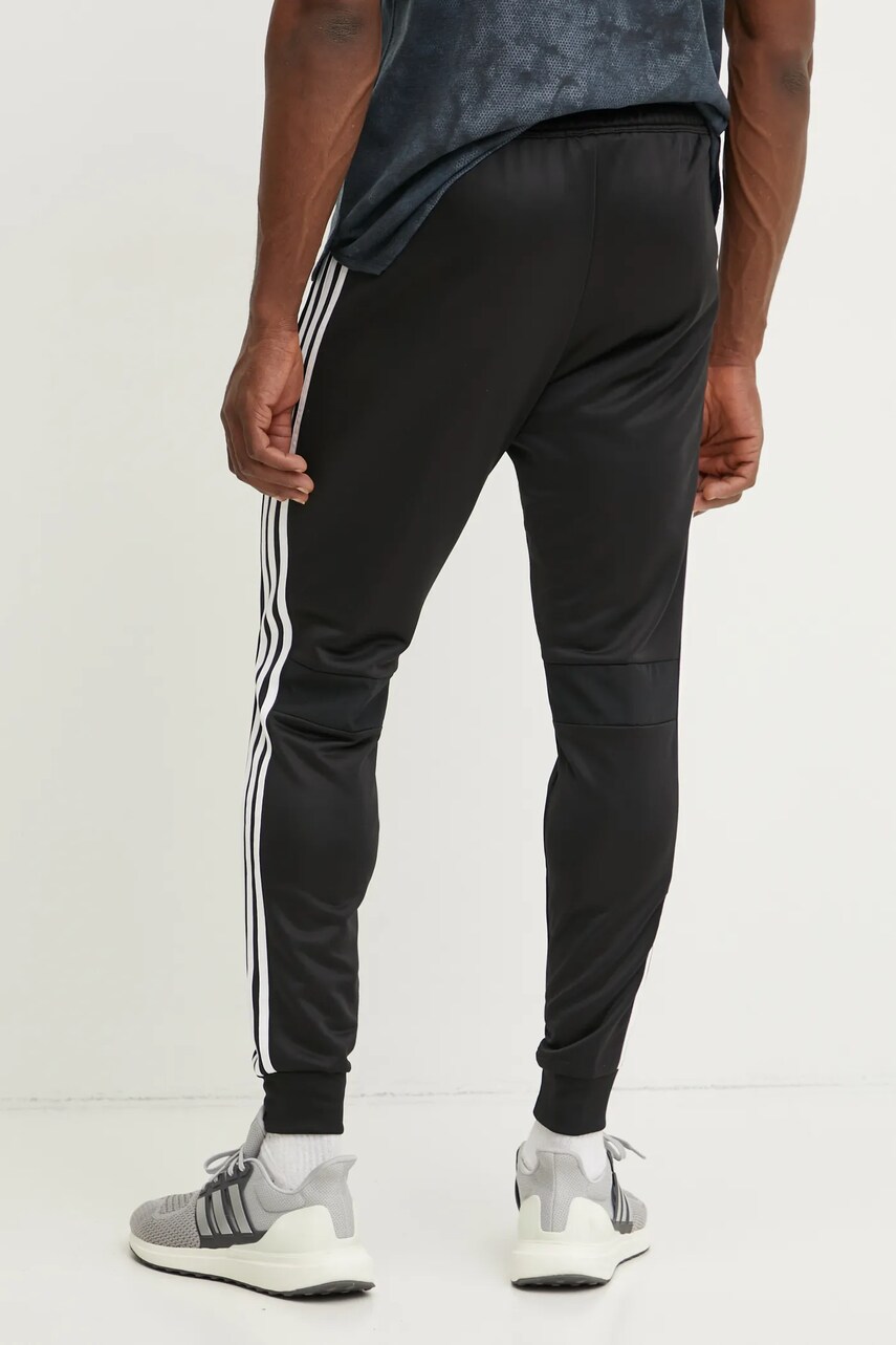Спортивні штани adidas Performance Tiro Essentials колір чорний з аплікацією JC5464