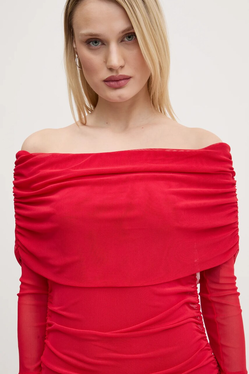Сукня Never Fully Dressed Diaz колір червоний maxi облягаюча NFDDR1739