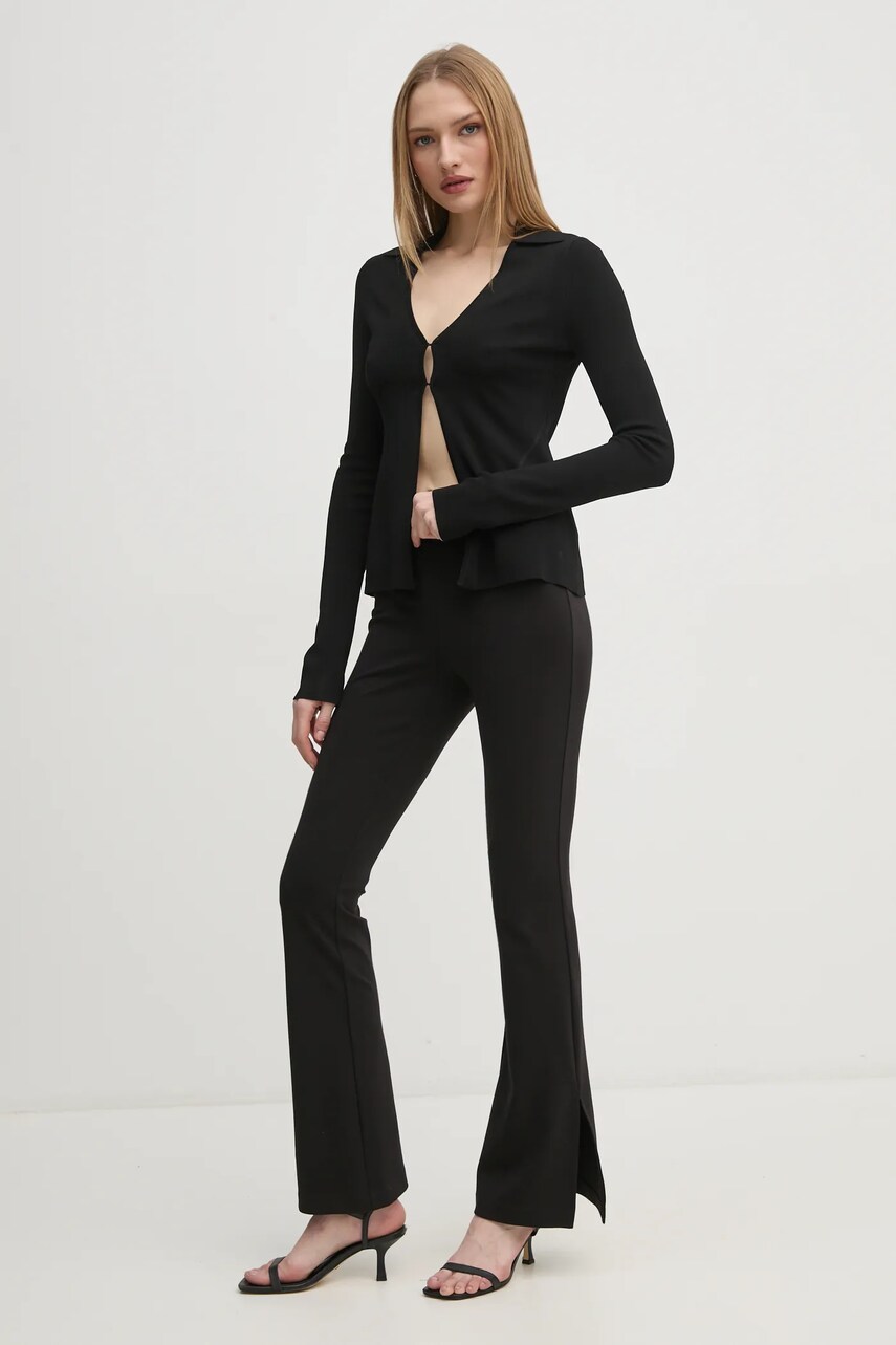 Джемпер Calvin Klein Jeans жіночий колір чорний легкий J20J224800