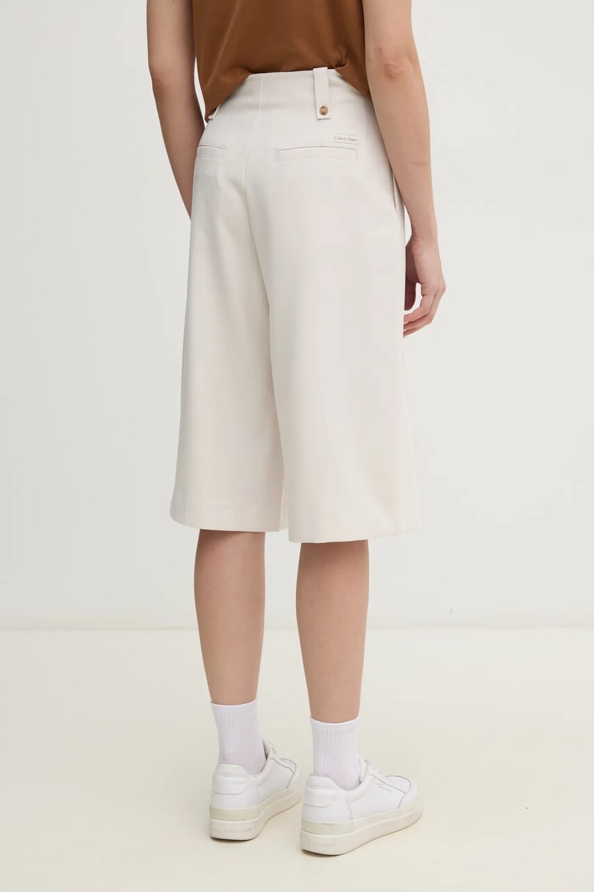 Шорти Calvin Klein Jeans жіночі колір бежевий однотонні висока посадка J20J225412