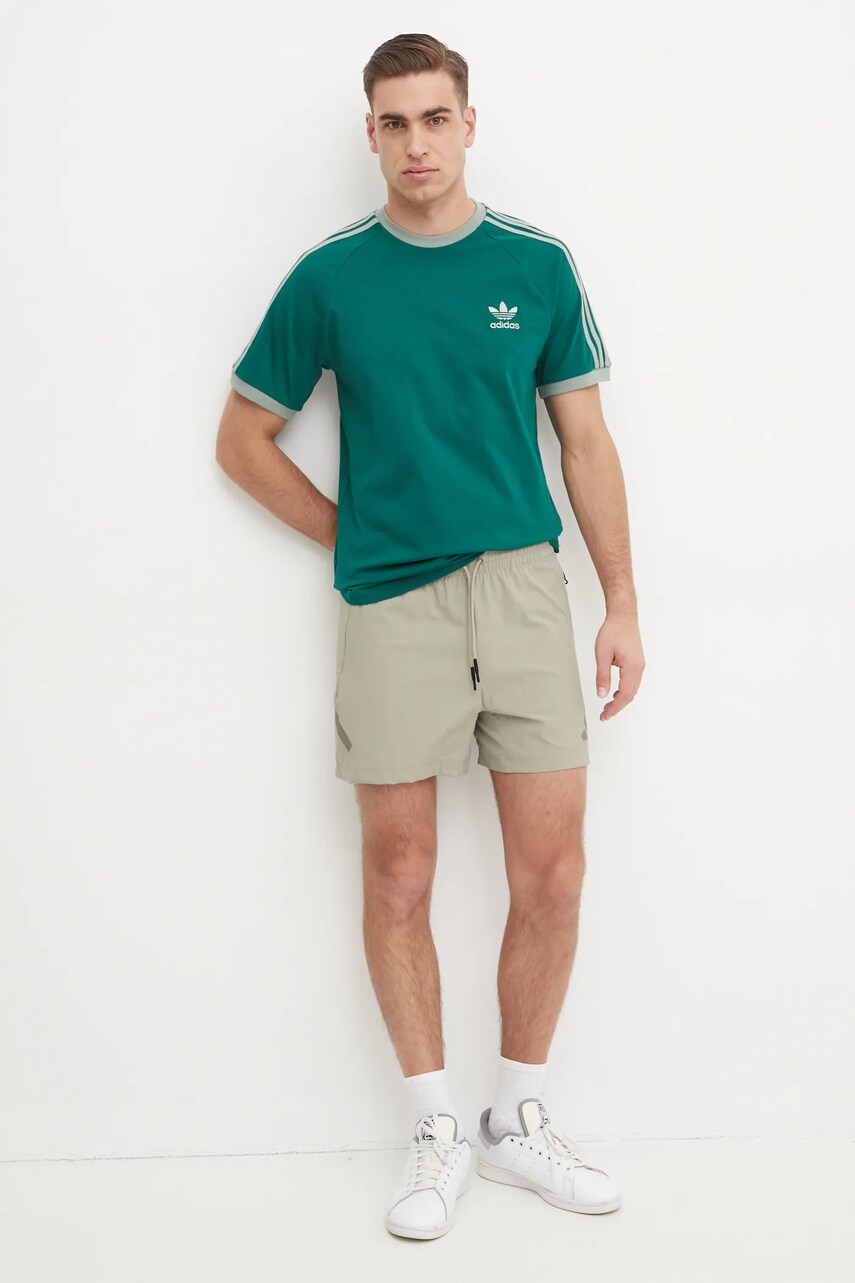Шорти adidas Z.N.E. чоловічі колір зелений JN9024