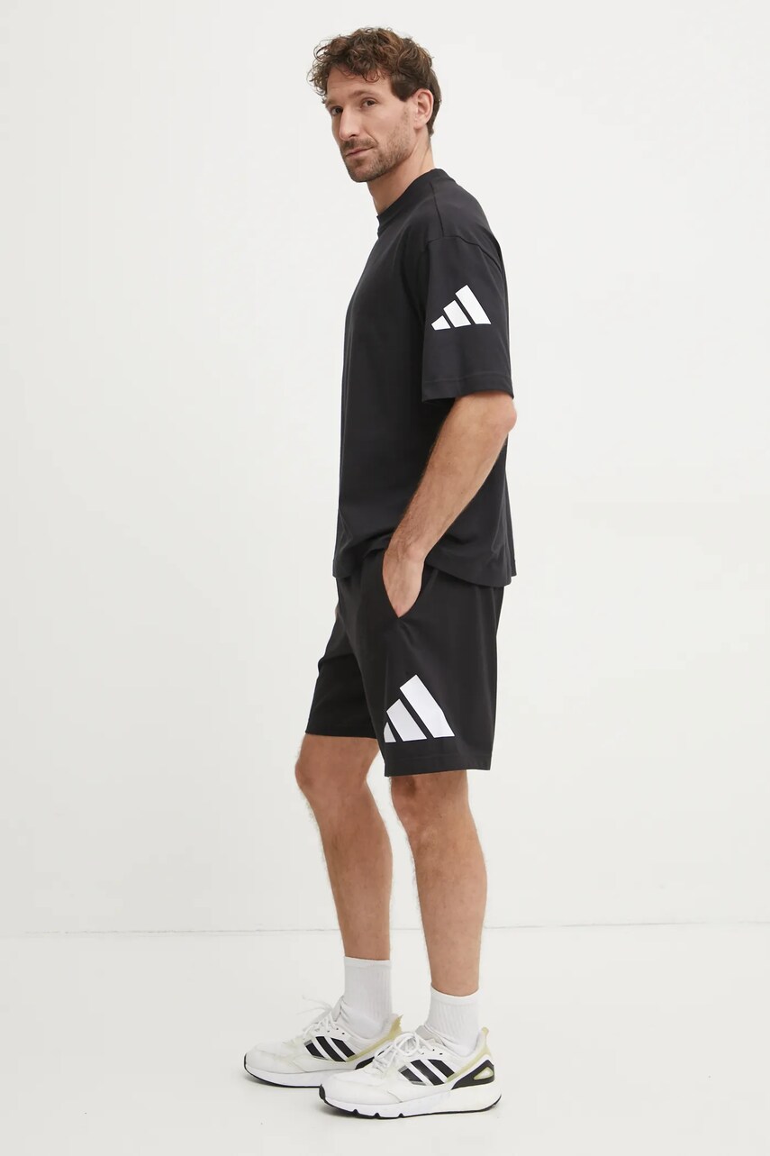 Шорти adidas Essentials чоловічі колір чорний IS6909