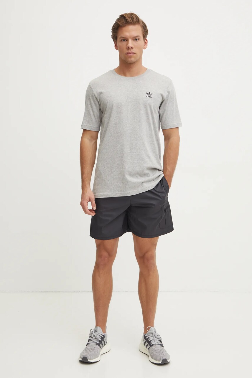 Шорти adidas City Escape чоловічі колір чорний JF3282
