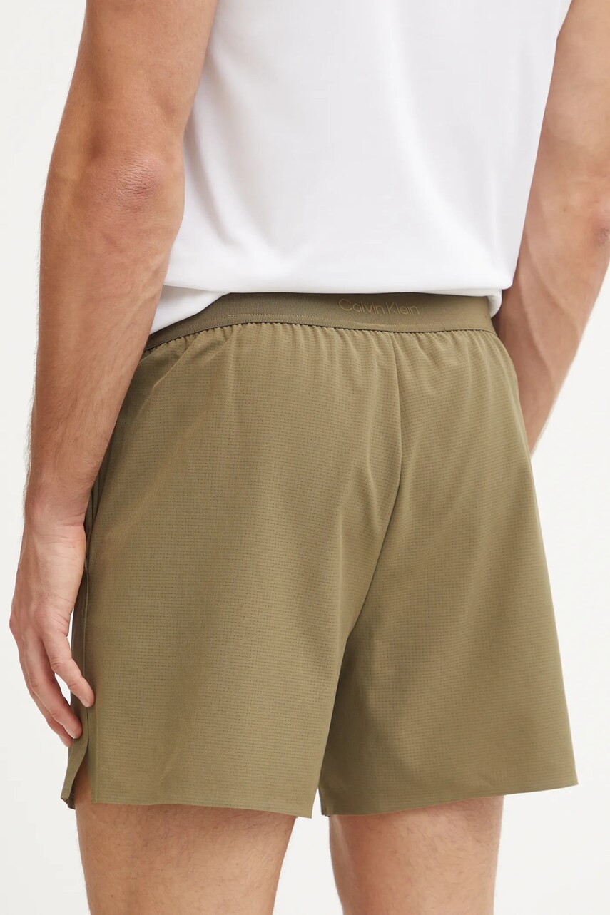 Шорти Calvin Klein Performance чоловічі колір зелений LVGMS5S846