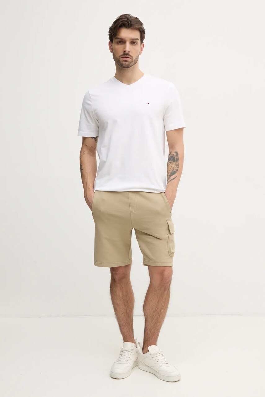 Бавовняні шорти Calvin Klein Jeans колір зелений J30J327284