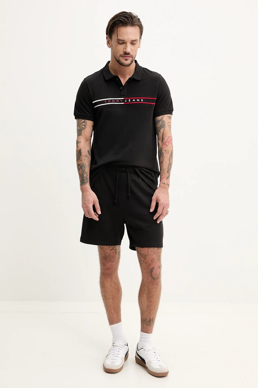 Бавовняні шорти Tommy Jeans чоловічі колір чорний DM0DM21369