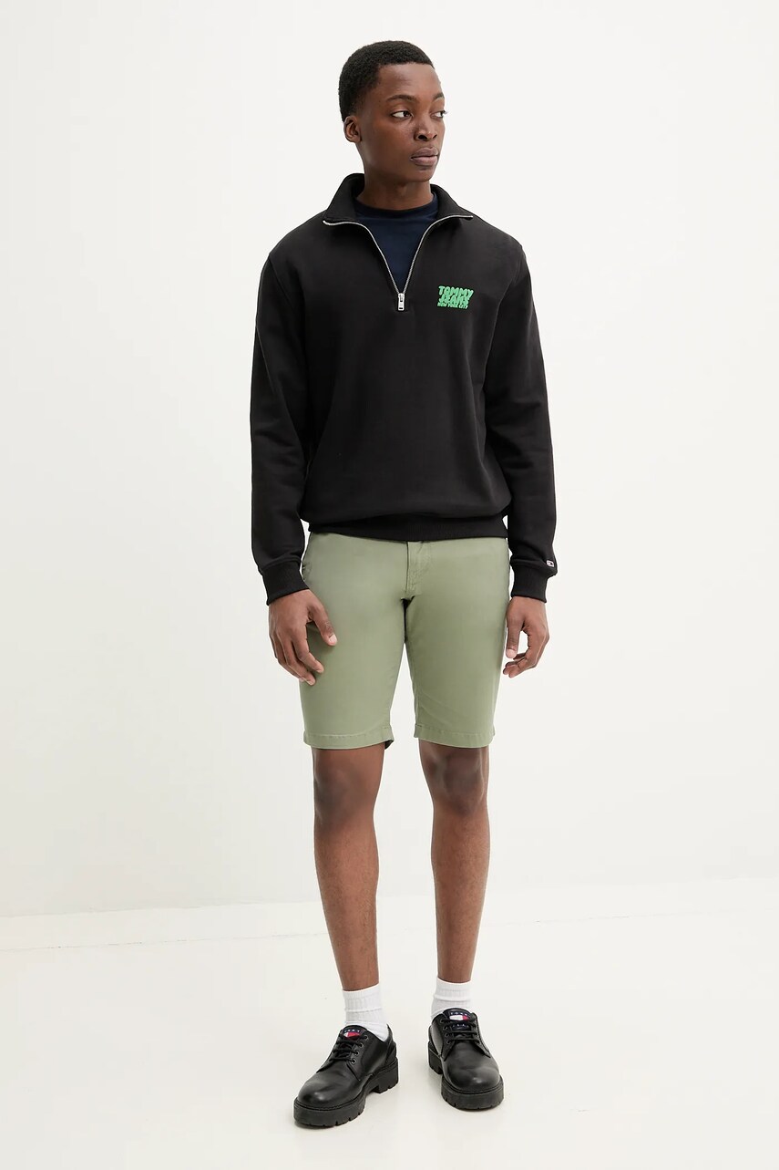 Шорти Tommy Jeans чоловічі колір зелений DM0DM21950