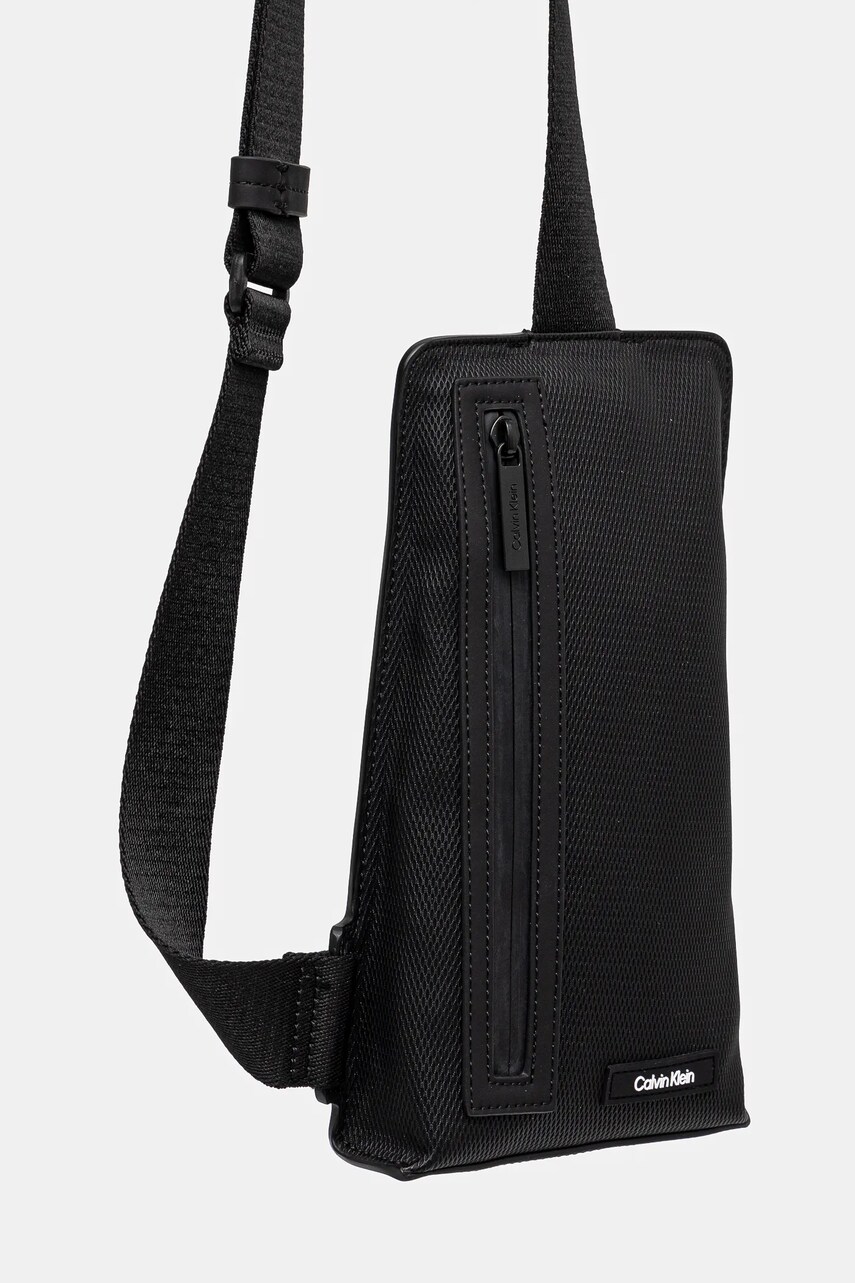 Сумка на пояс Calvin Klein колір чорний K50K512805