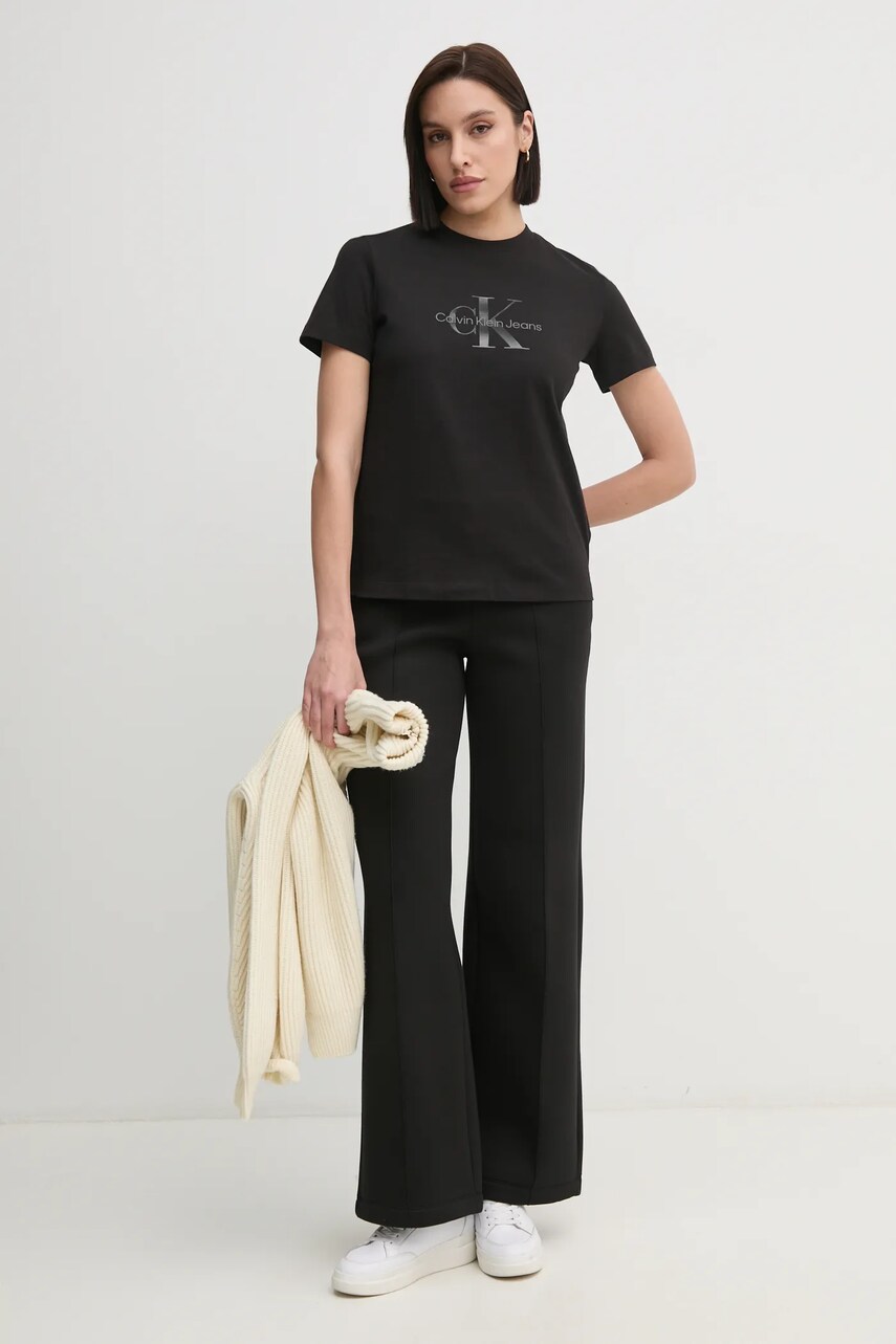 Бавовняна футболка Calvin Klein Jeans жіноча колір чорний J20J224983