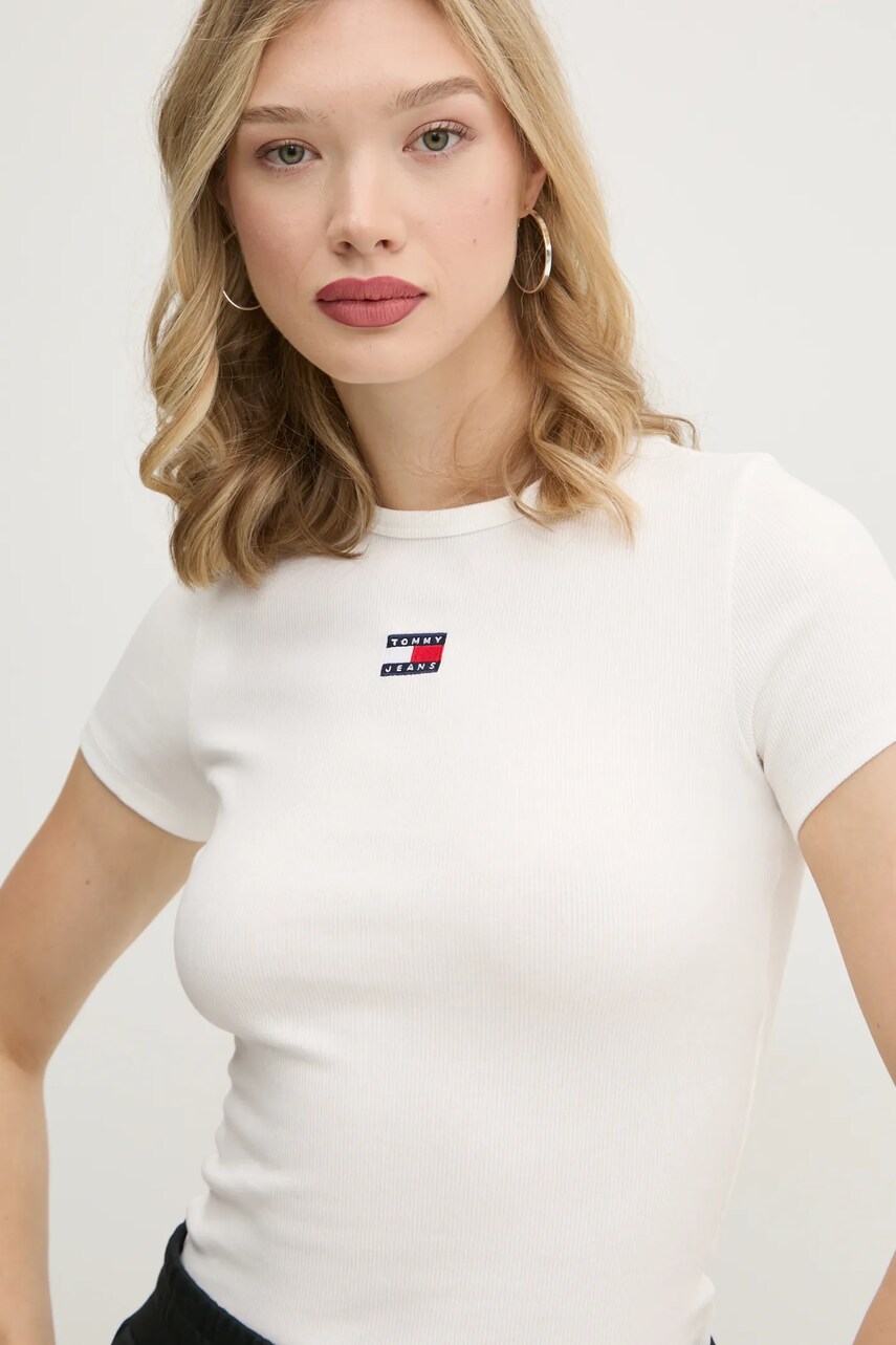 Футболка Tommy Jeans жіноча колір білий DW0DW20463