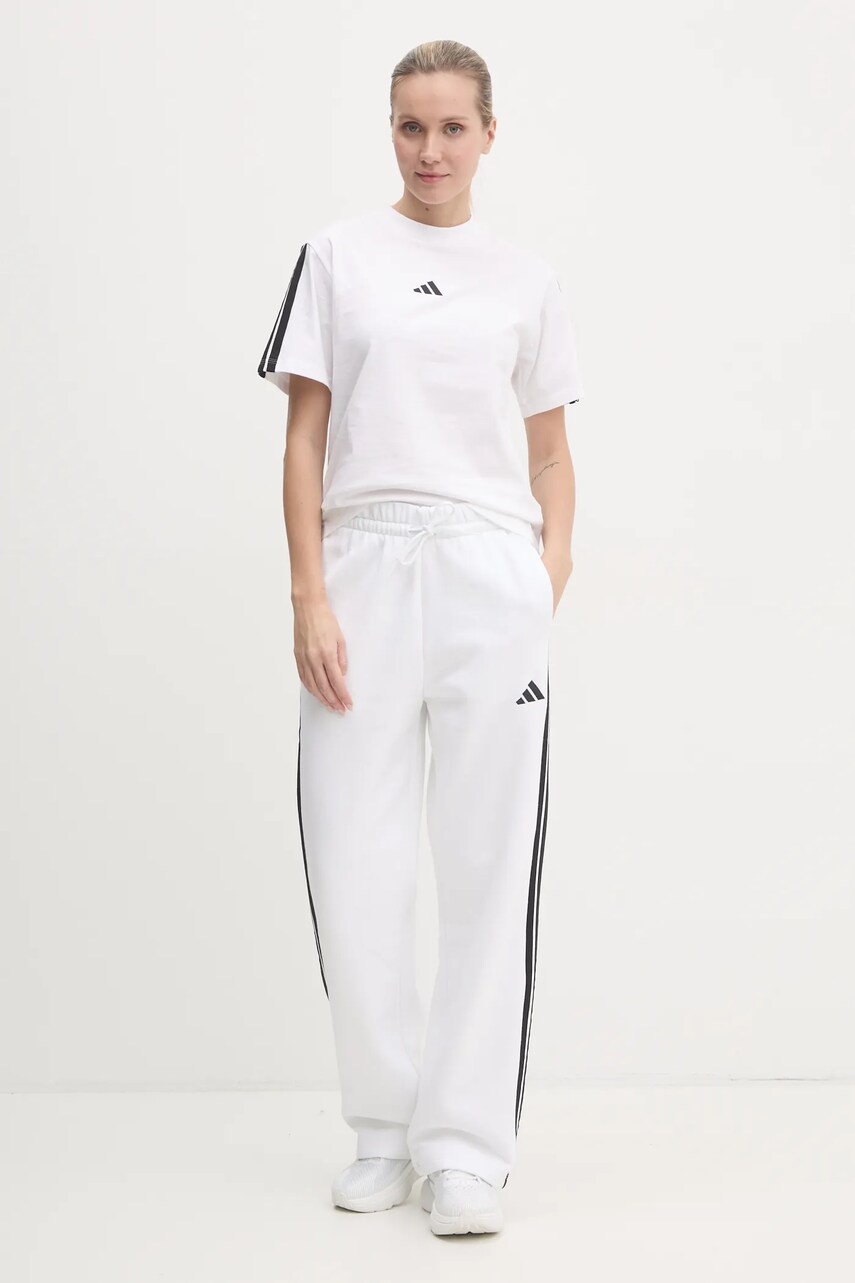 Бавовняна футболка adidas Essentials жіноча колір бежевий JM2394