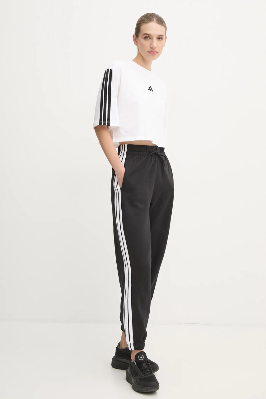 Бавовняна футболка adidas Essentials жіноча колір білий JD4999