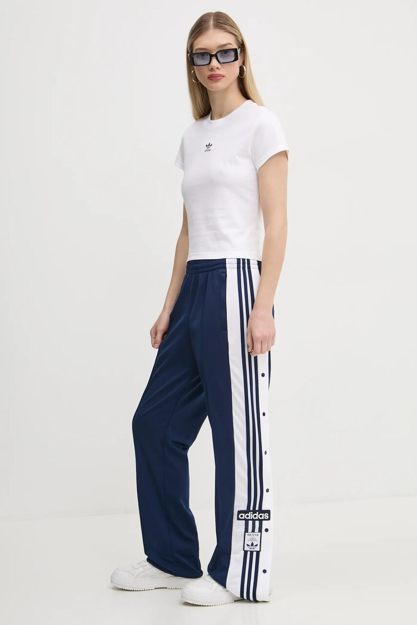 Бавовняна футболка adidas Originals Essential жіноча колір бежевий JC8973
