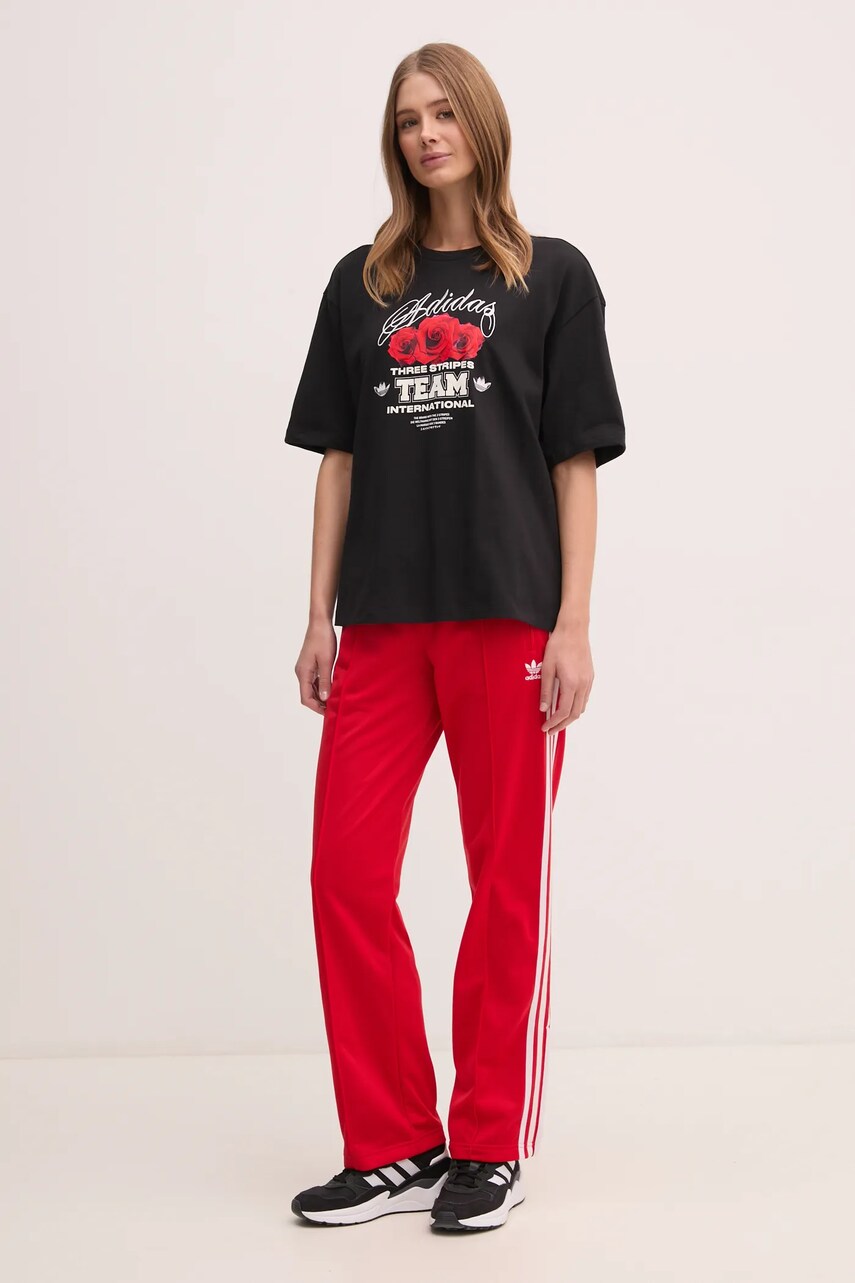Футболка adidas Originals FLOWER TEE жіноча колір чорний JN6689