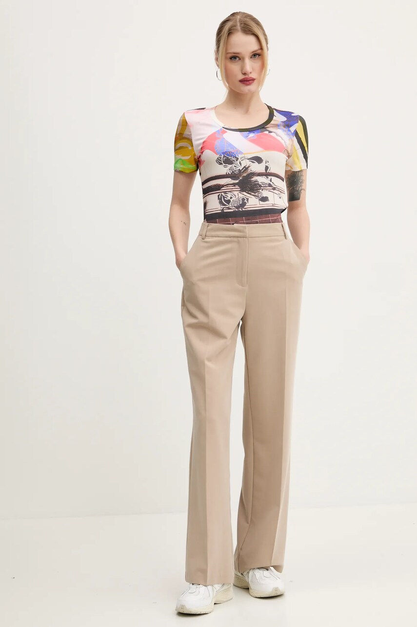 Футболка Desigual COLLAGE жіноча колір бежевий 25SWTK14