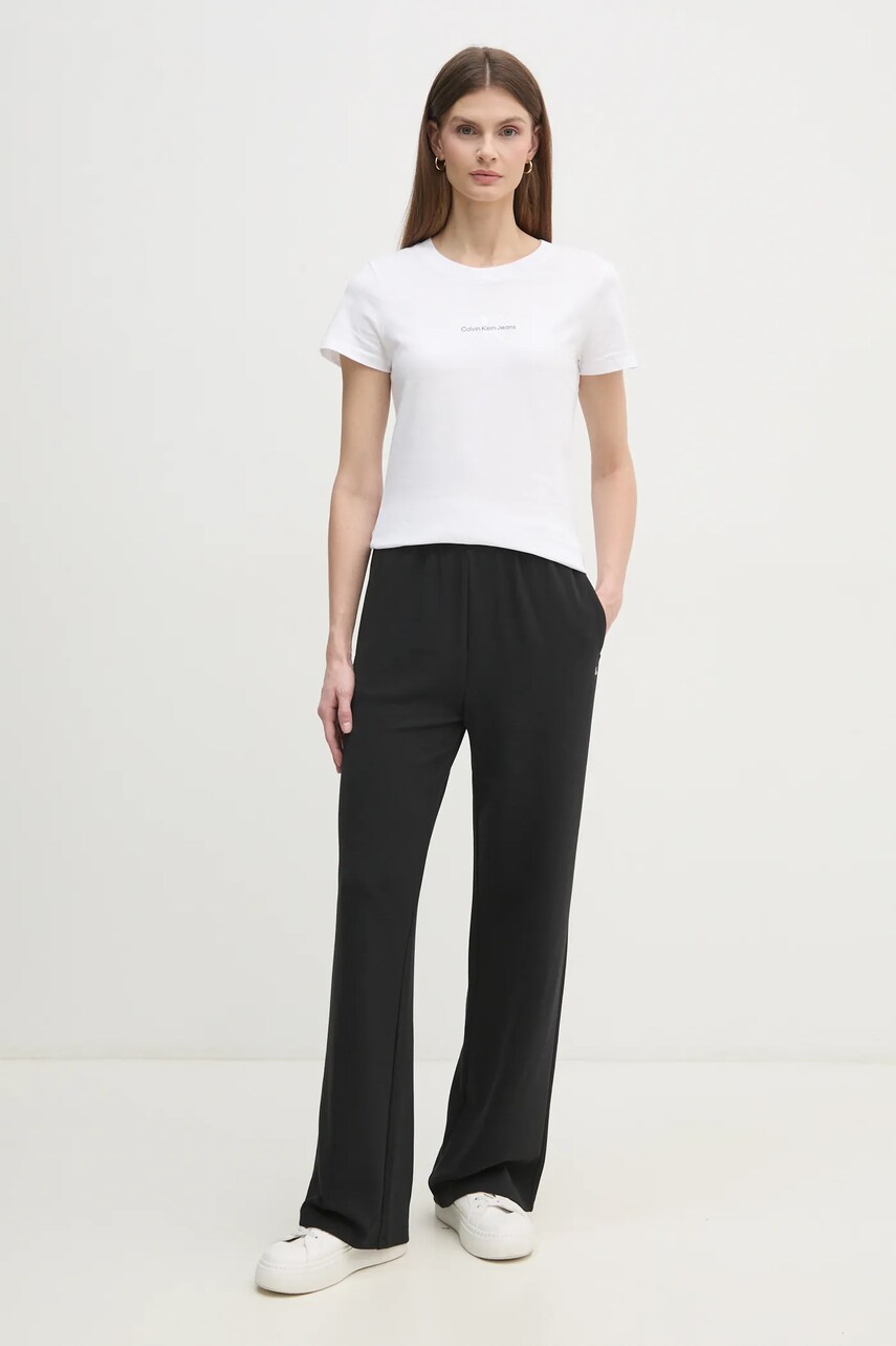 Футболка Calvin Klein Jeans жіночий колір білий J20J225252