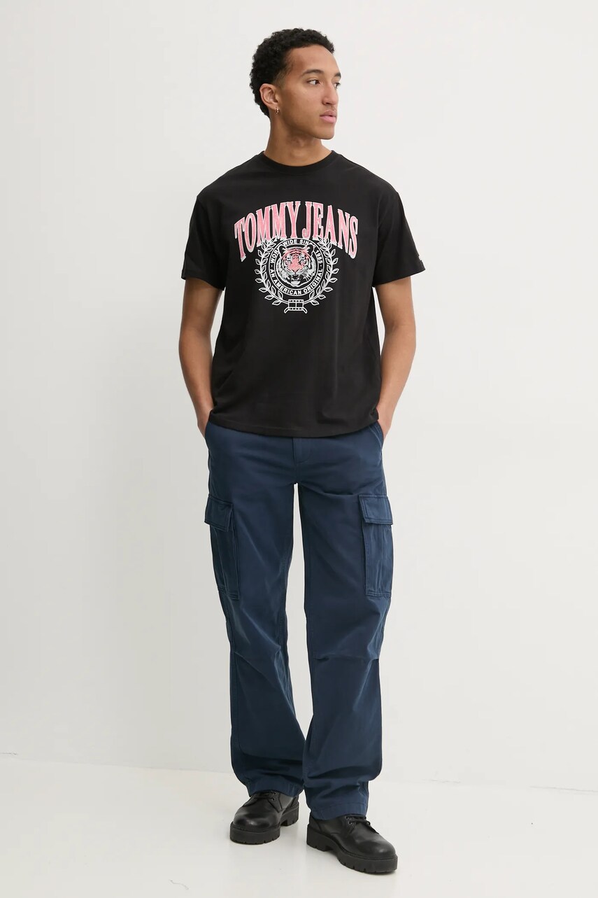 Бавовняна футболка Tommy Jeans чоловіча колір чорний з принтом DM0DM21191