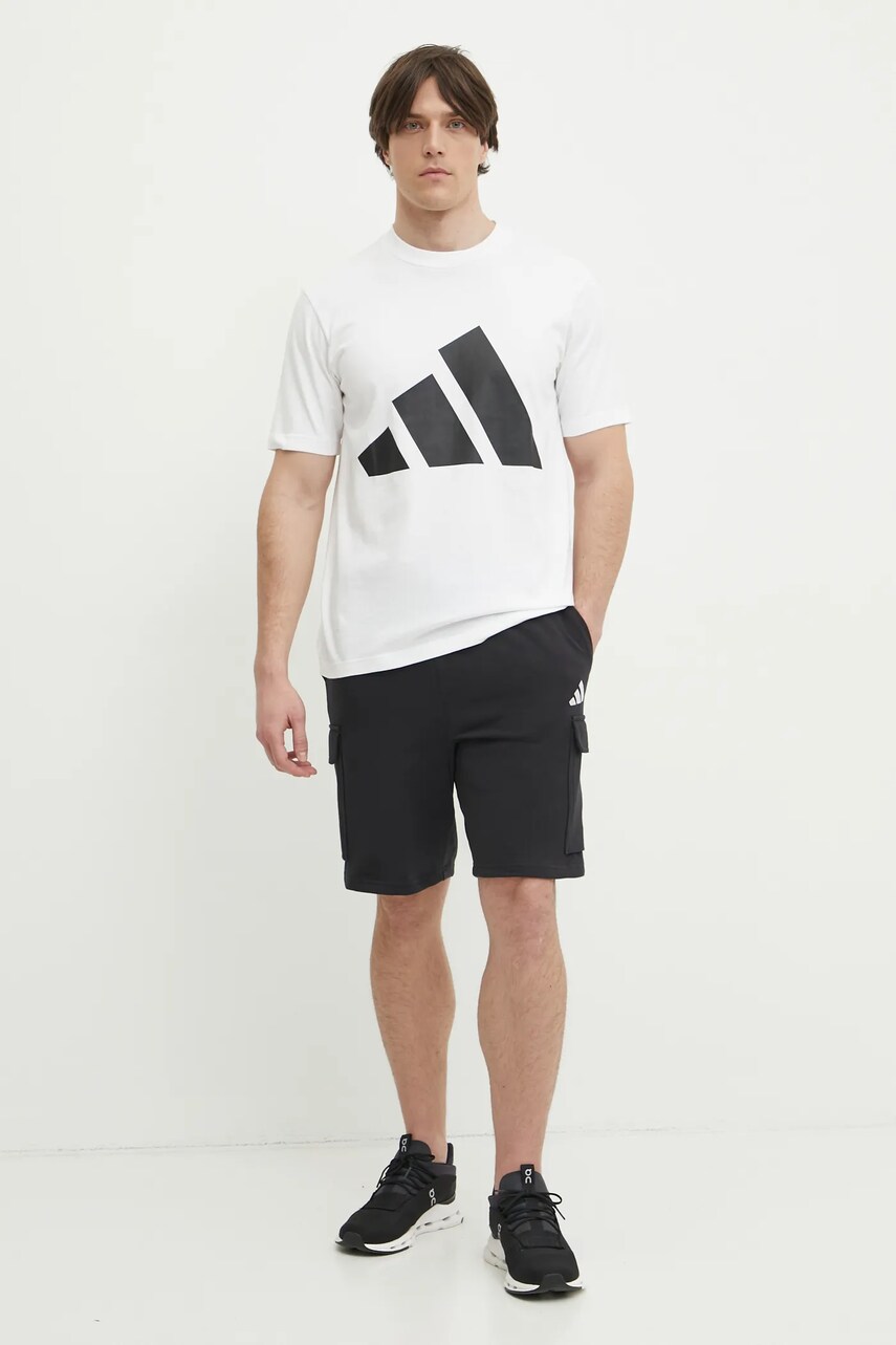 Бавовняна футболка adidas Essentials чоловіча колір білий з принтом JE8943