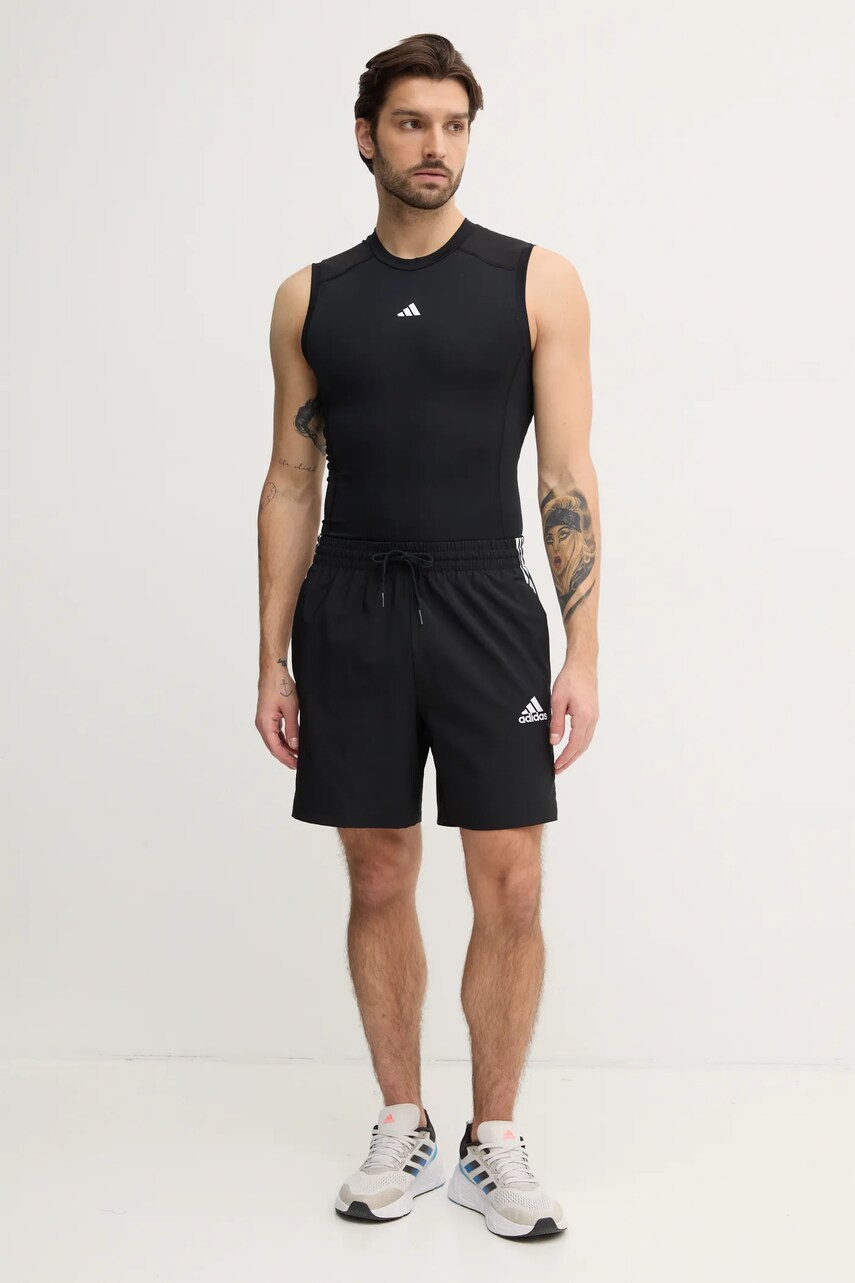 Тренувальна футболка adidas Performance Techfit колір чорний JE6694