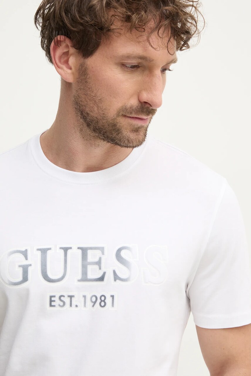 Футболка Guess чоловіча колір білий з принтом M5RI12 J1314
