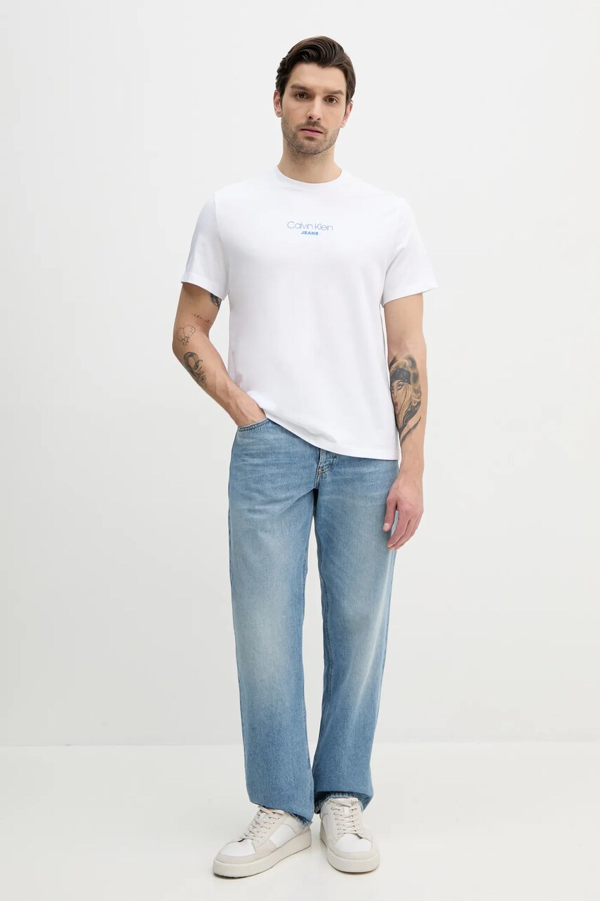 Бавовняна футболка Calvin Klein Jeans чоловіча колір білий з принтом LV04RB824G