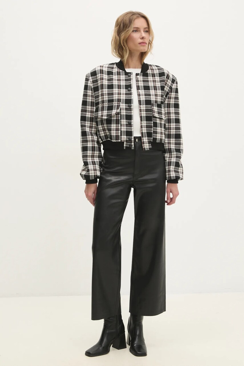Куртка Answear Lab жіноча колір чорний перехідна oversize