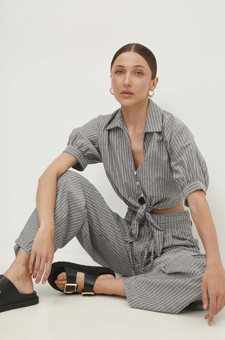 Сорочка Answear Lab жіноча колір сірий relaxed класичний комір