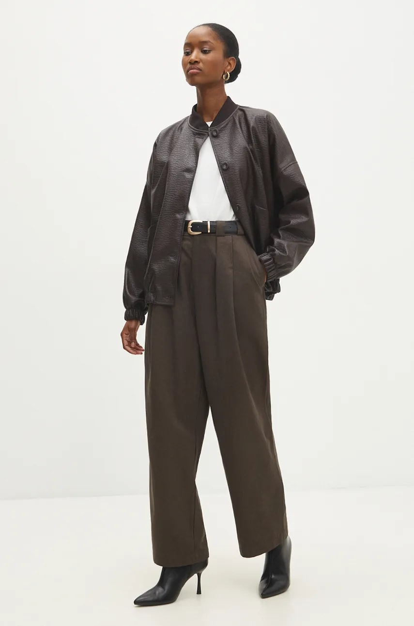 Куртка Answear Lab жіноча колір коричневий перехідна oversize