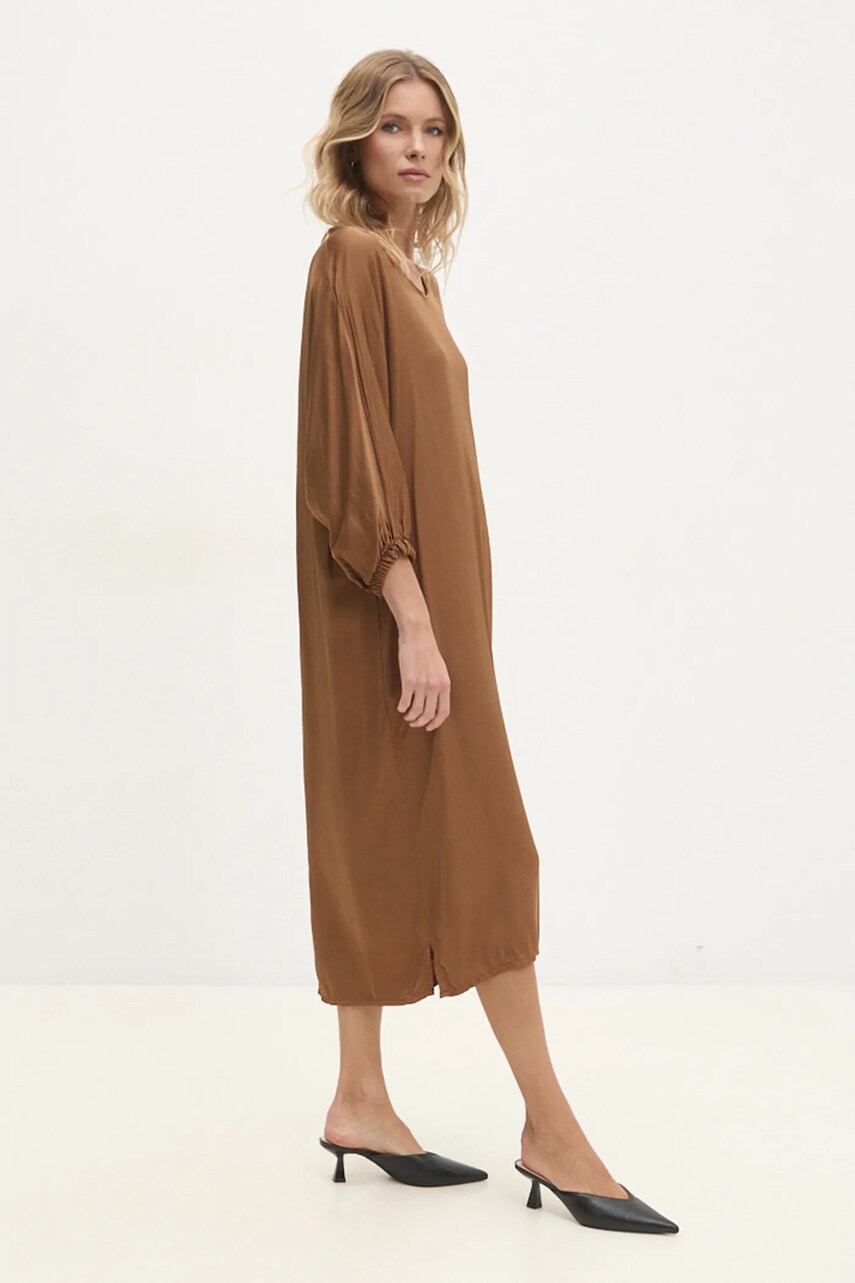 Сукня Answear Lab колір коричневий midi oversize